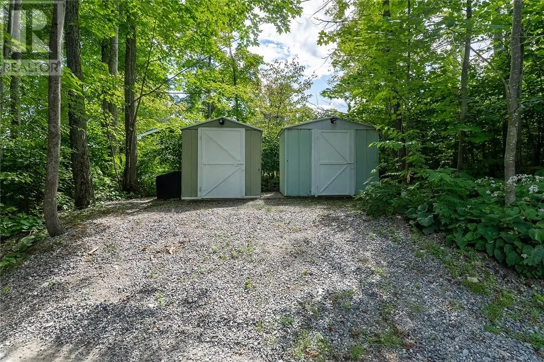 700 Bayline Drive