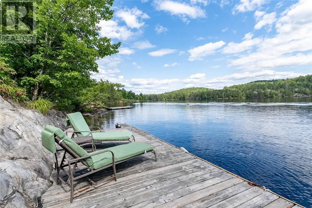 700 Bayline Drive