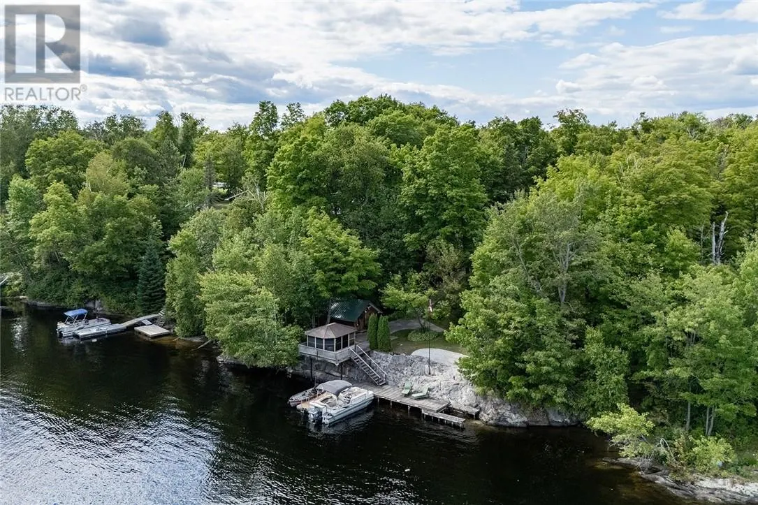 700 Bayline Drive