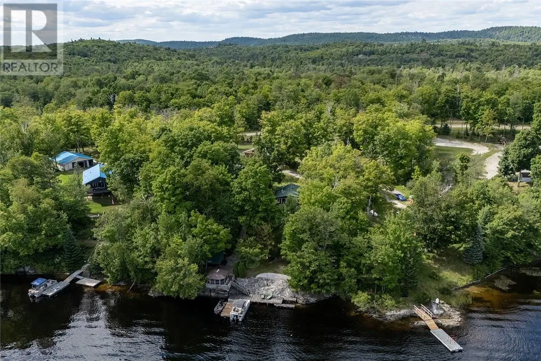 700 Bayline Drive