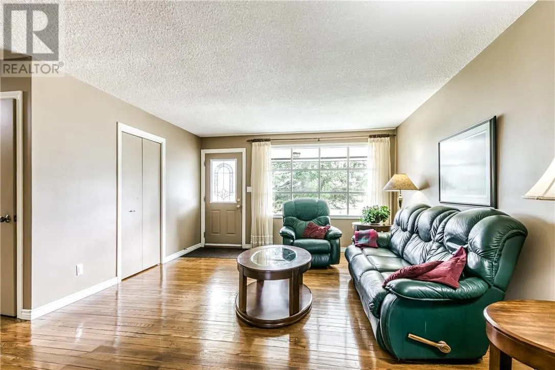 900 Dominion Drive