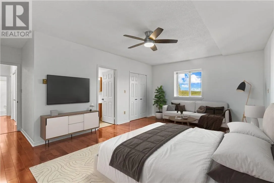 1630 Paris Street Unit# 409