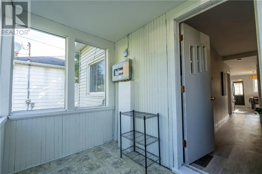 438 Montague Avenue