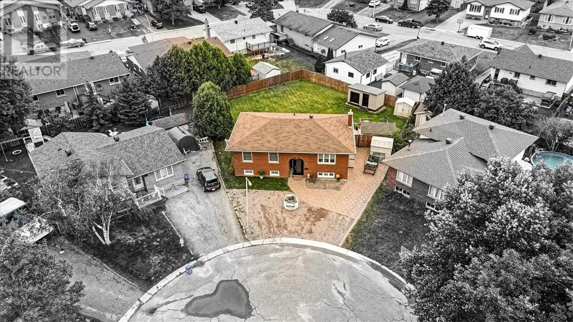 21 HEATHERGLEN Place