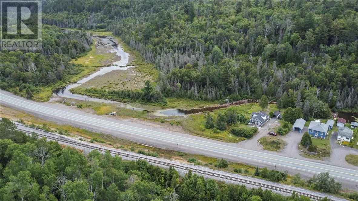 573 HWY 144