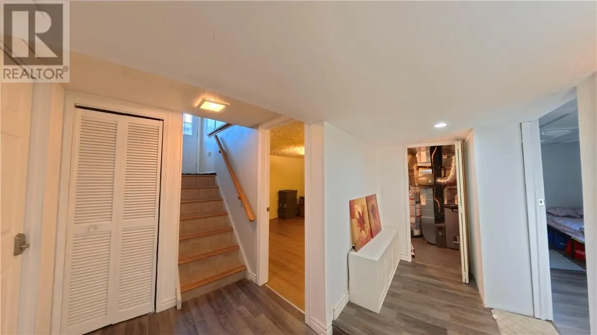 781 Churchill Avenue