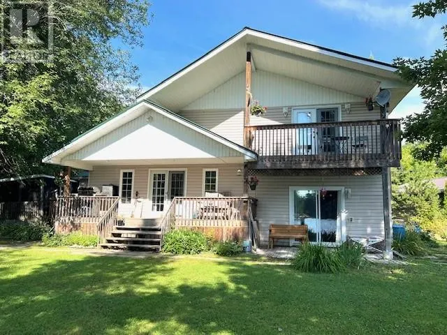 22B Champagne Avenue