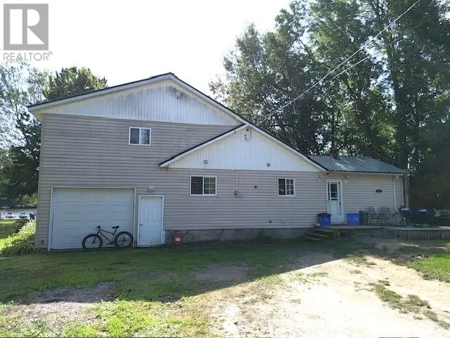 22B Champagne Avenue