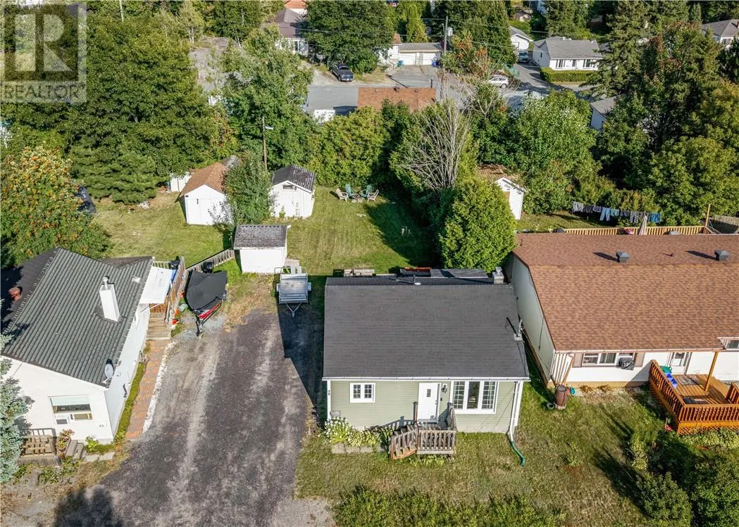 98 Shappert Avenue