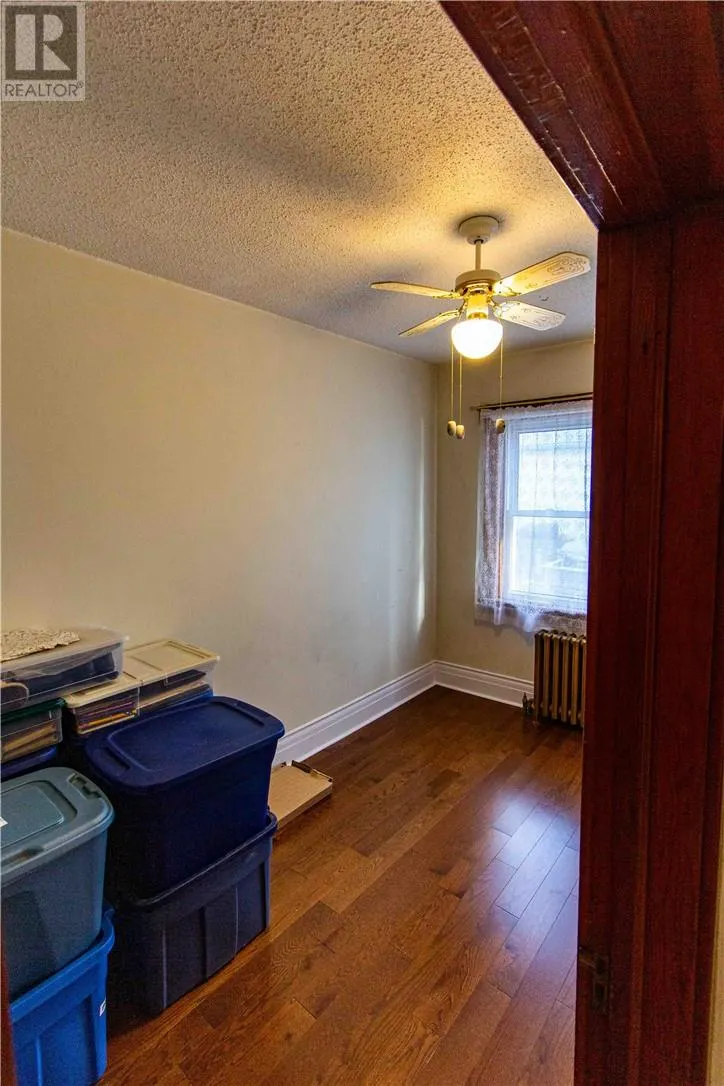246 Albinson Street