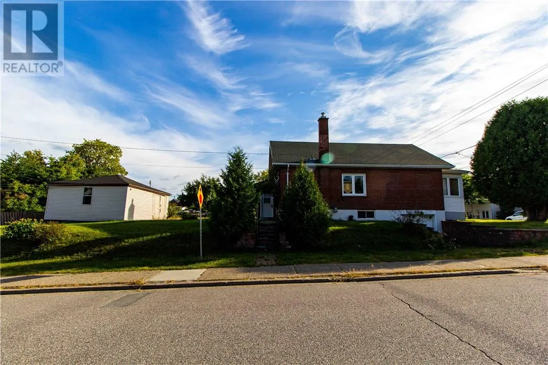 246 Albinson Street