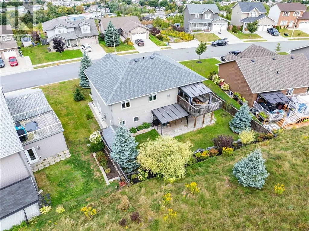 57 Northfield Crescent