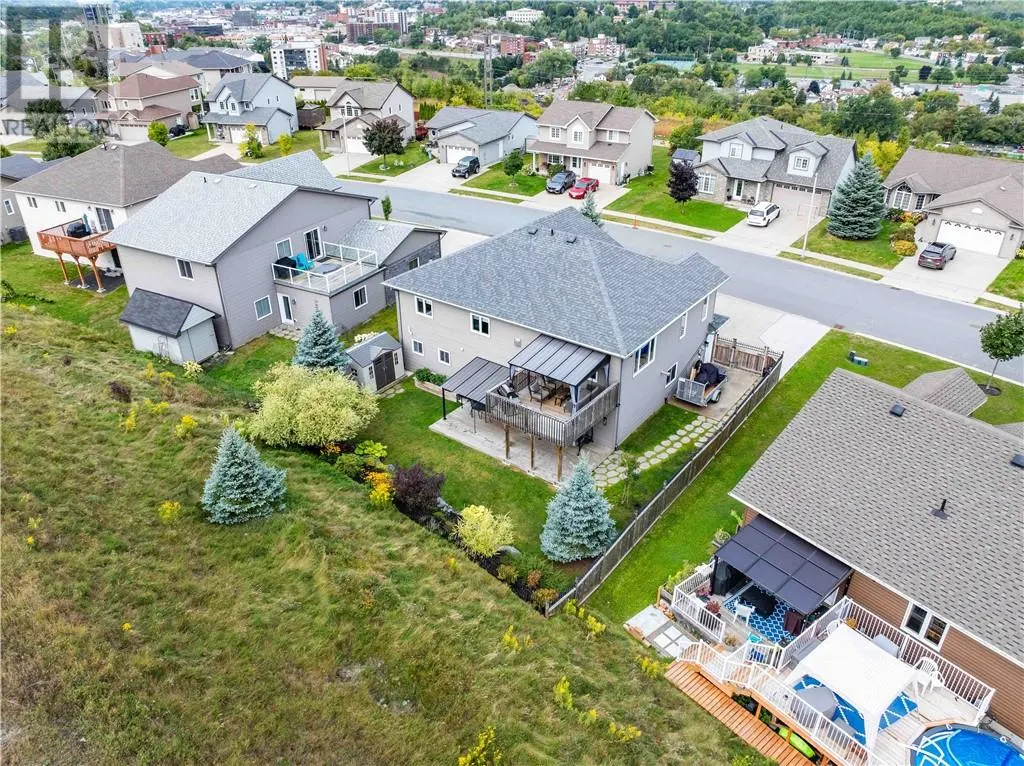 57 Northfield Crescent