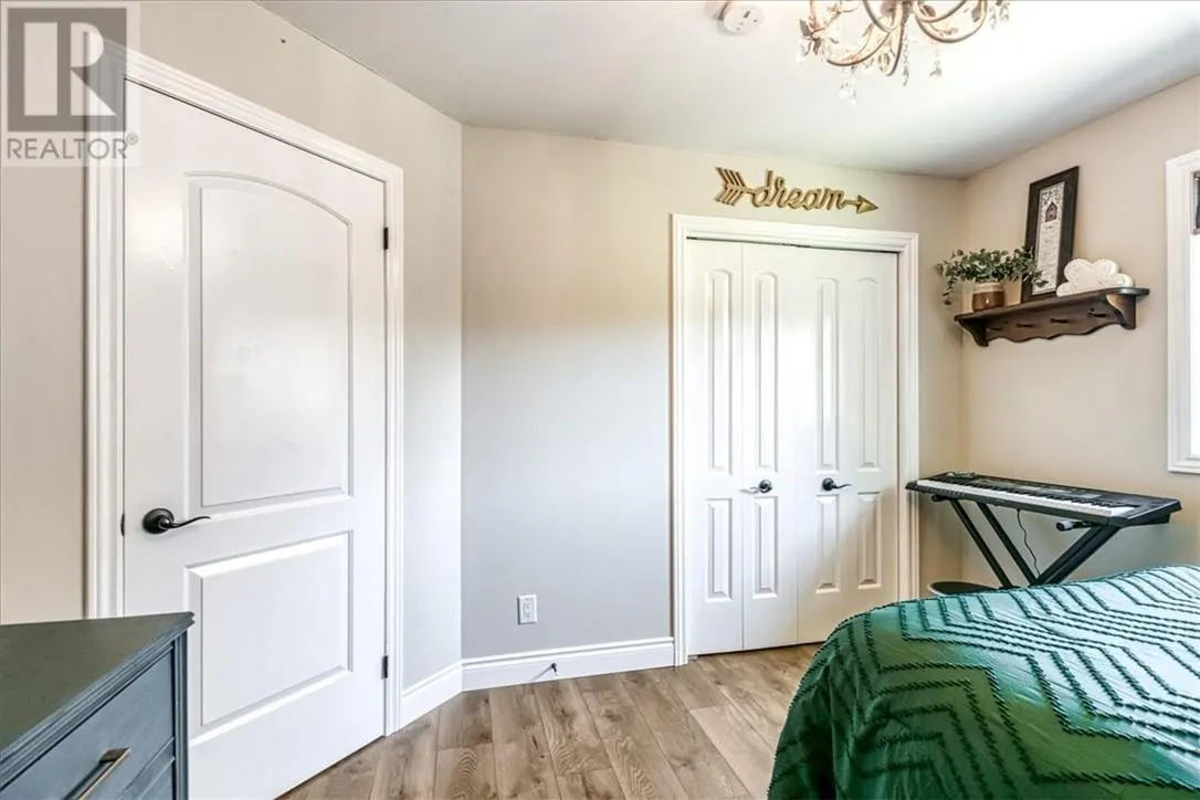 48 Montee Genereux Street