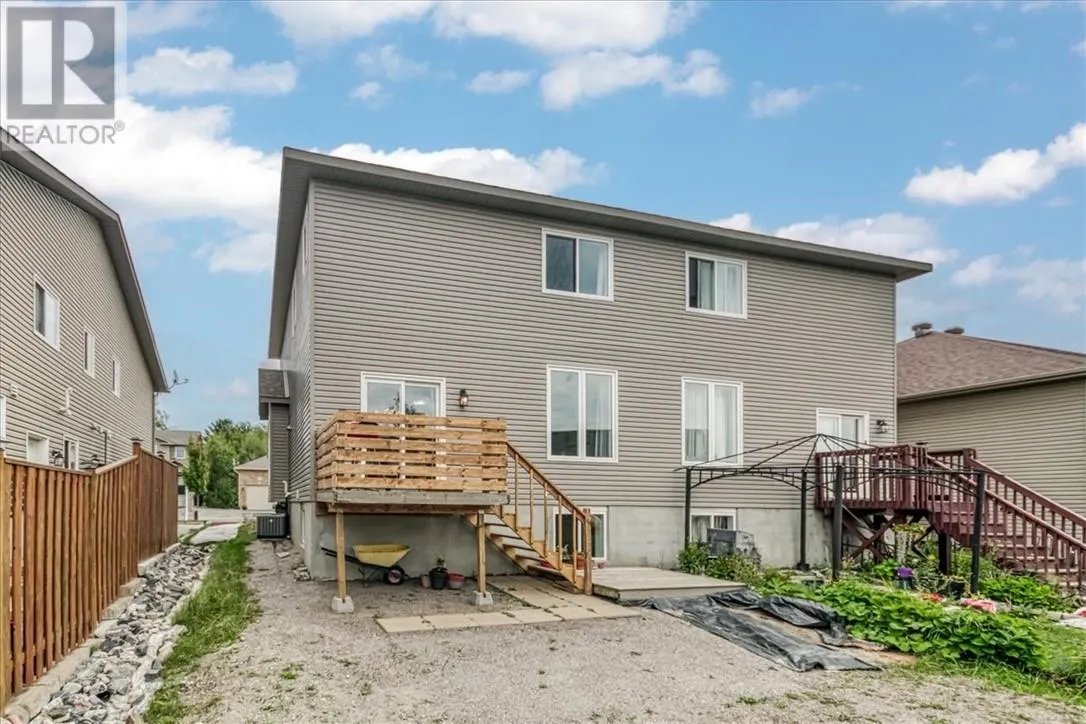 105 Eclipse Crescent
