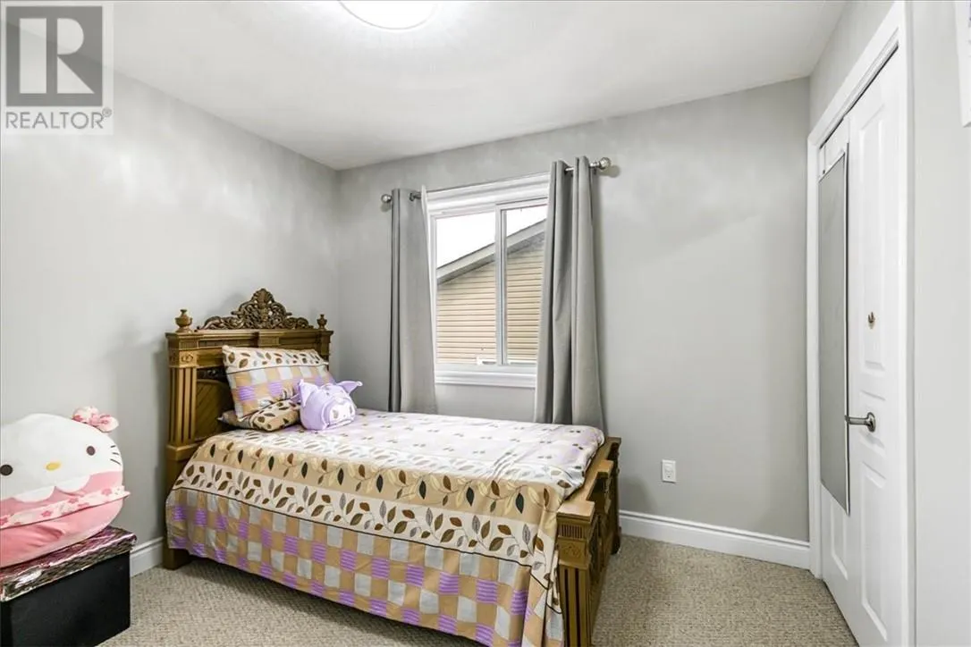 105 Eclipse Crescent