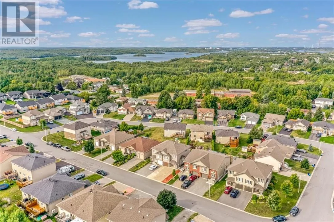 105 Eclipse Crescent