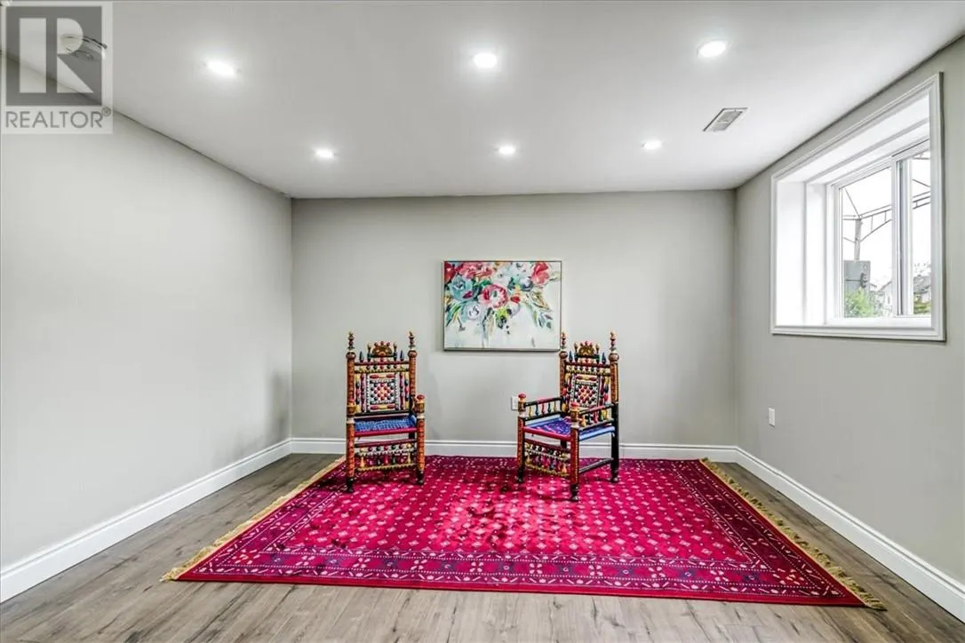105 Eclipse Crescent