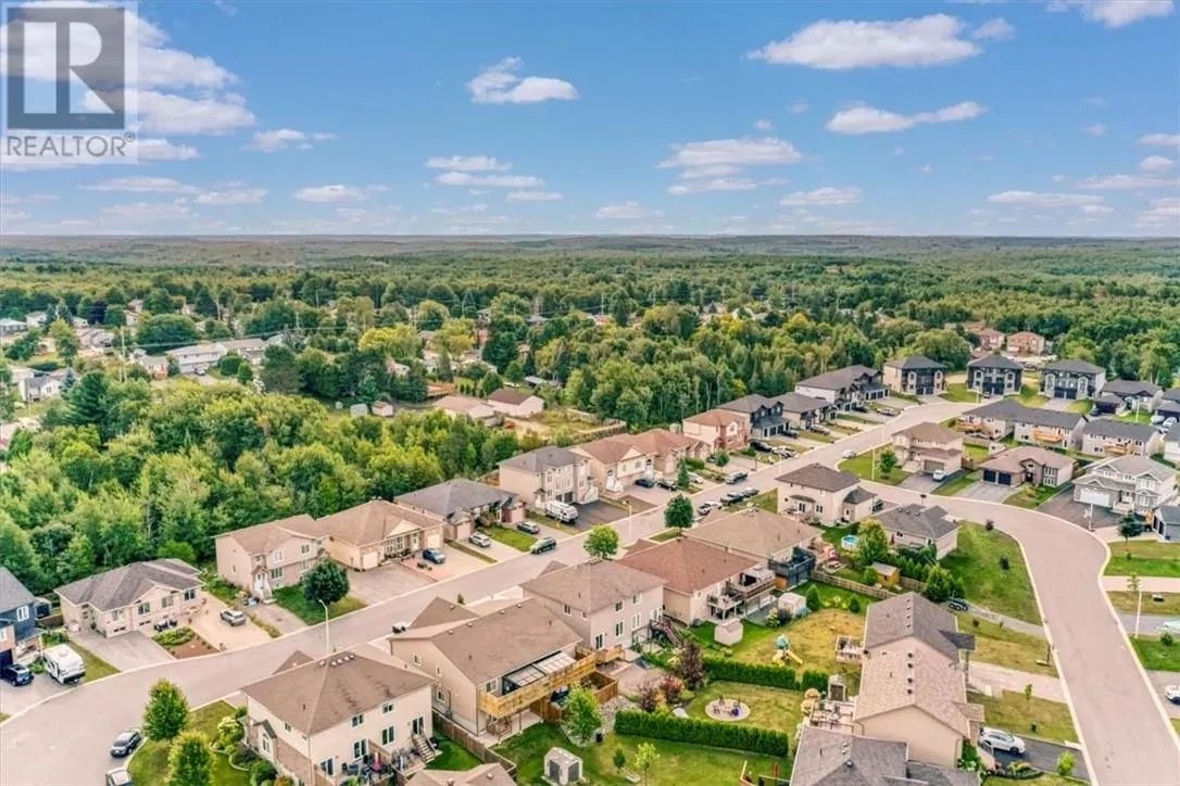 105 Eclipse Crescent