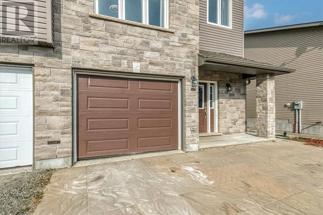 105 Eclipse Crescent
