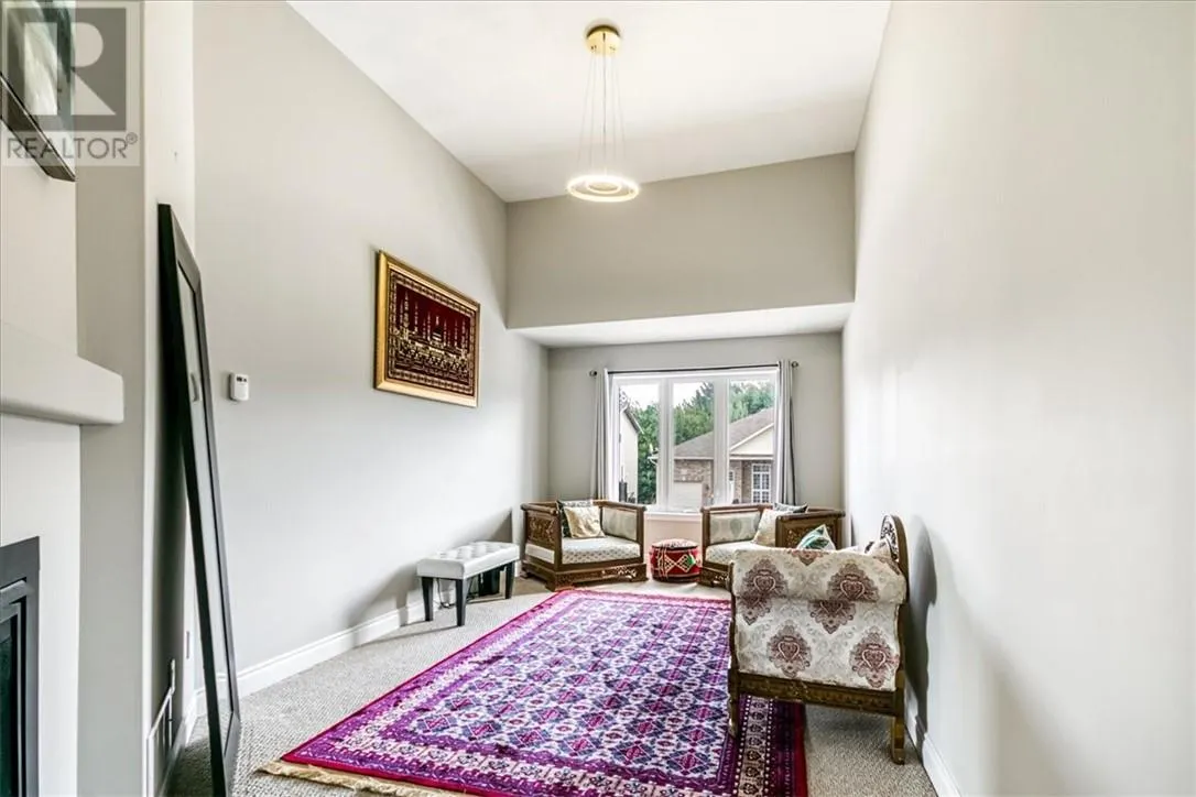 105 Eclipse Crescent