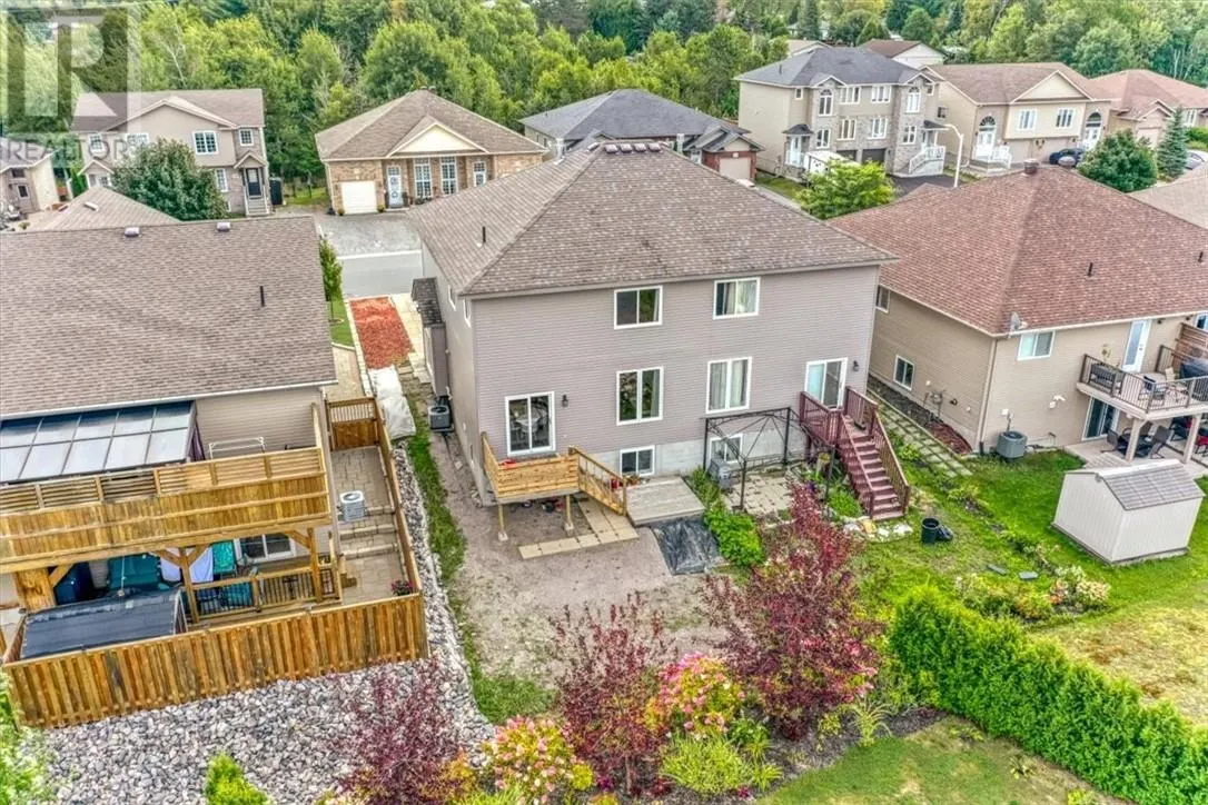 105 Eclipse Crescent
