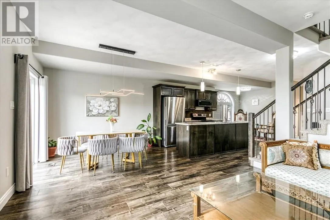 105 Eclipse Crescent