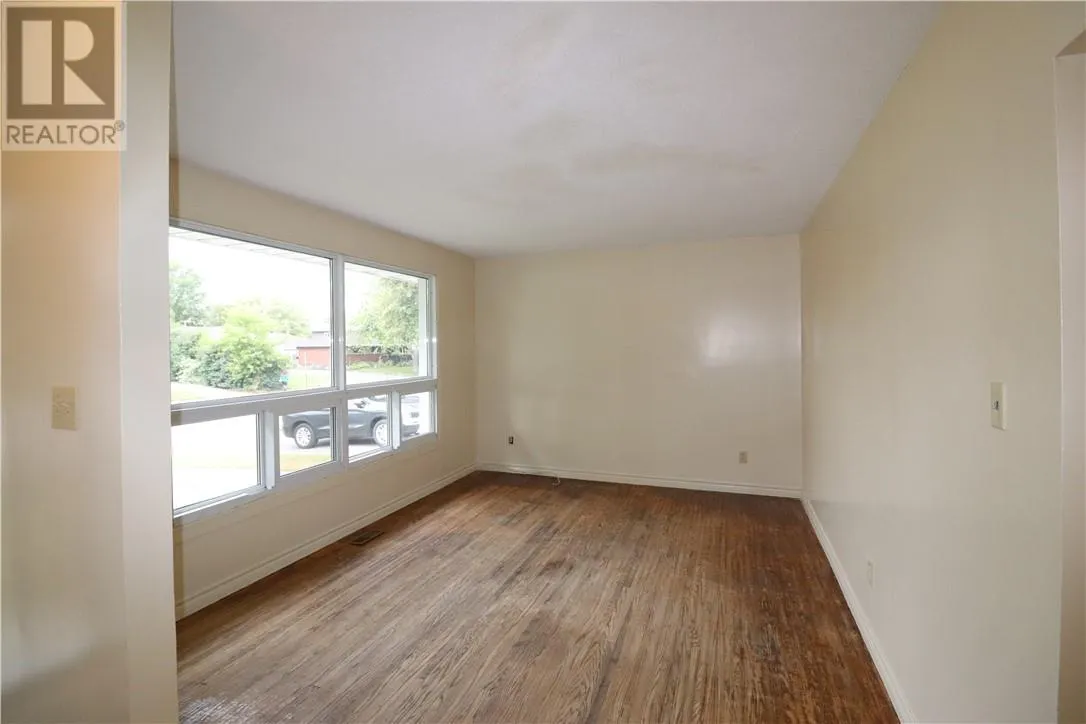 1412 Lillian Boulevard