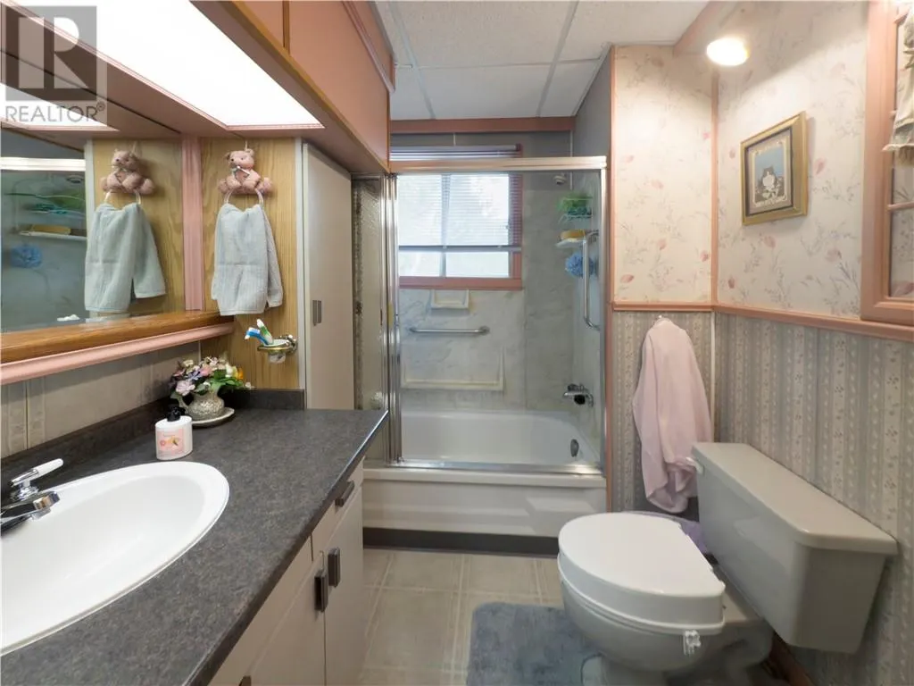 1556 Talon Street