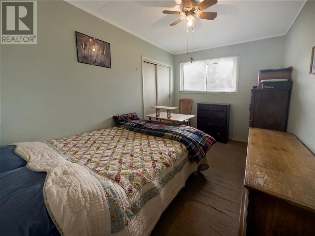 1556 Talon Street