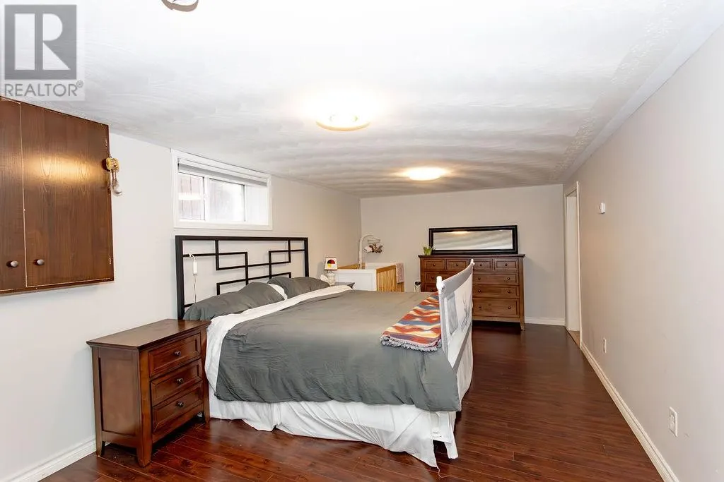 412 Francis