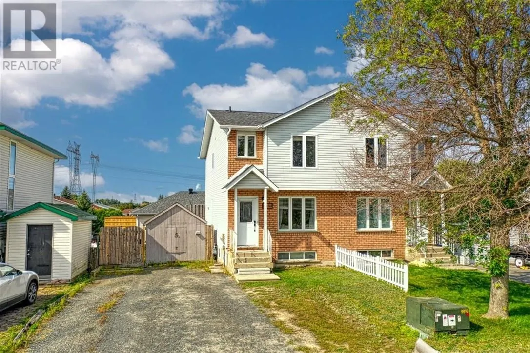 112 Oakdale Street