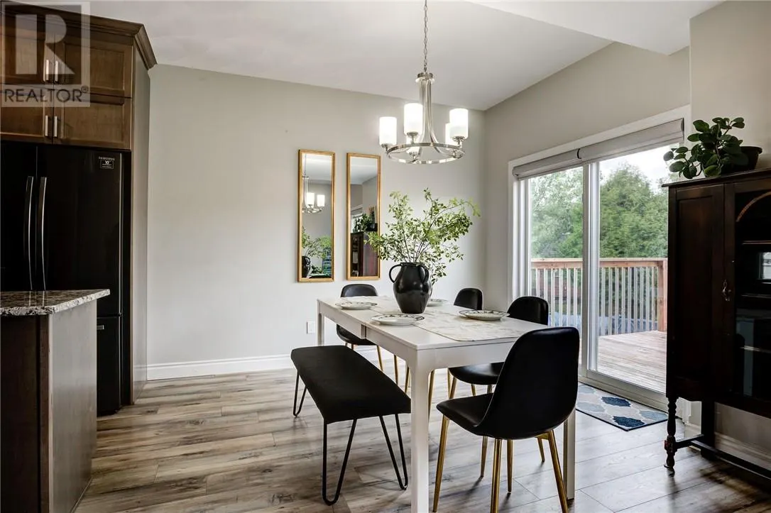 20 Applewood Court