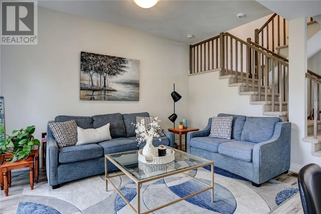20 Applewood Court