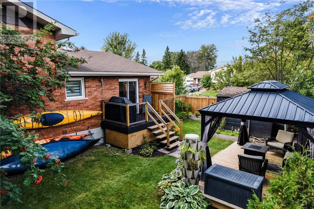 95 Manchester Crescent