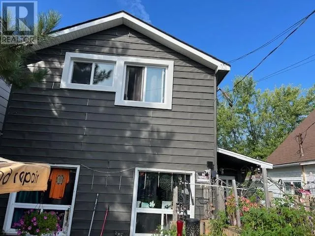 325 Montague Avenue