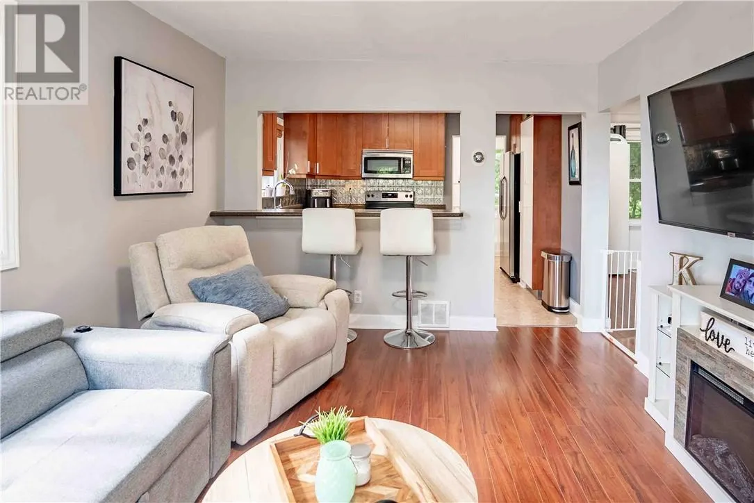 243 Somerset