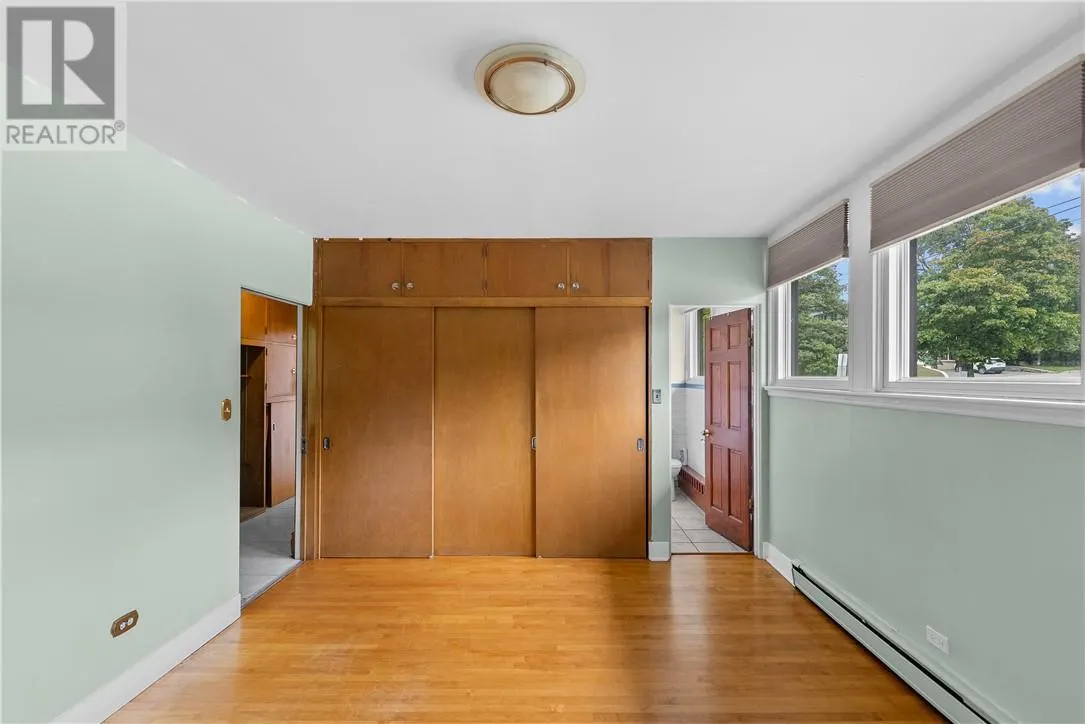 213 D'Youville