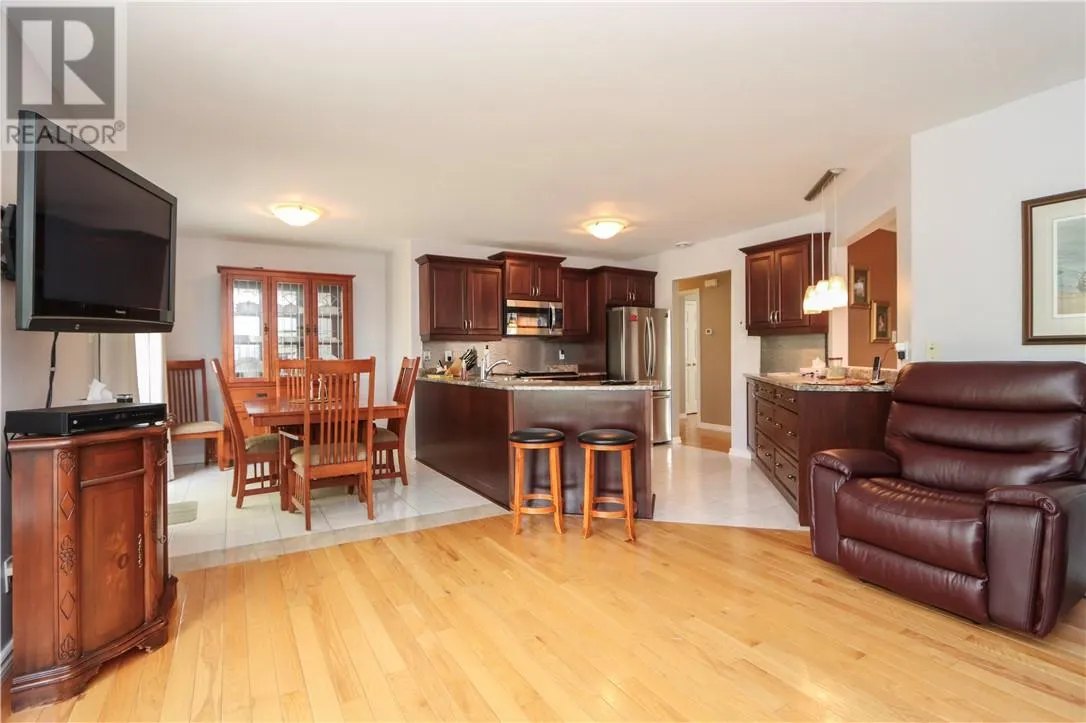 18 Saturn Court