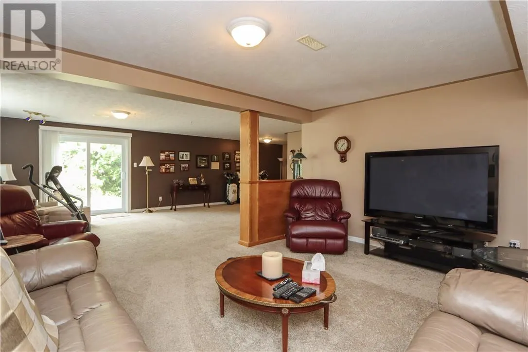 18 Saturn Court