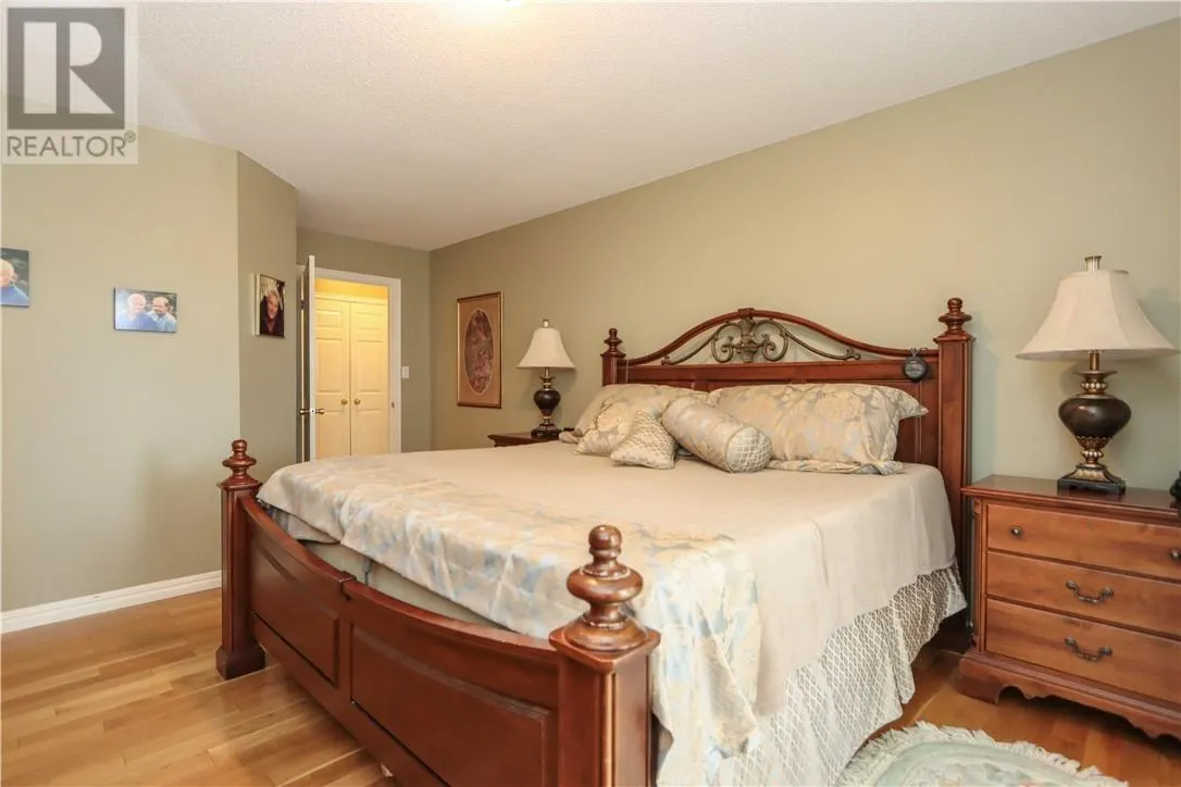 18 Saturn Court