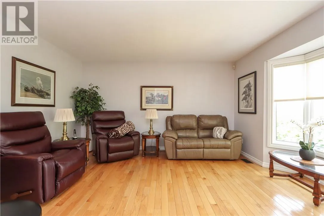 18 Saturn Court