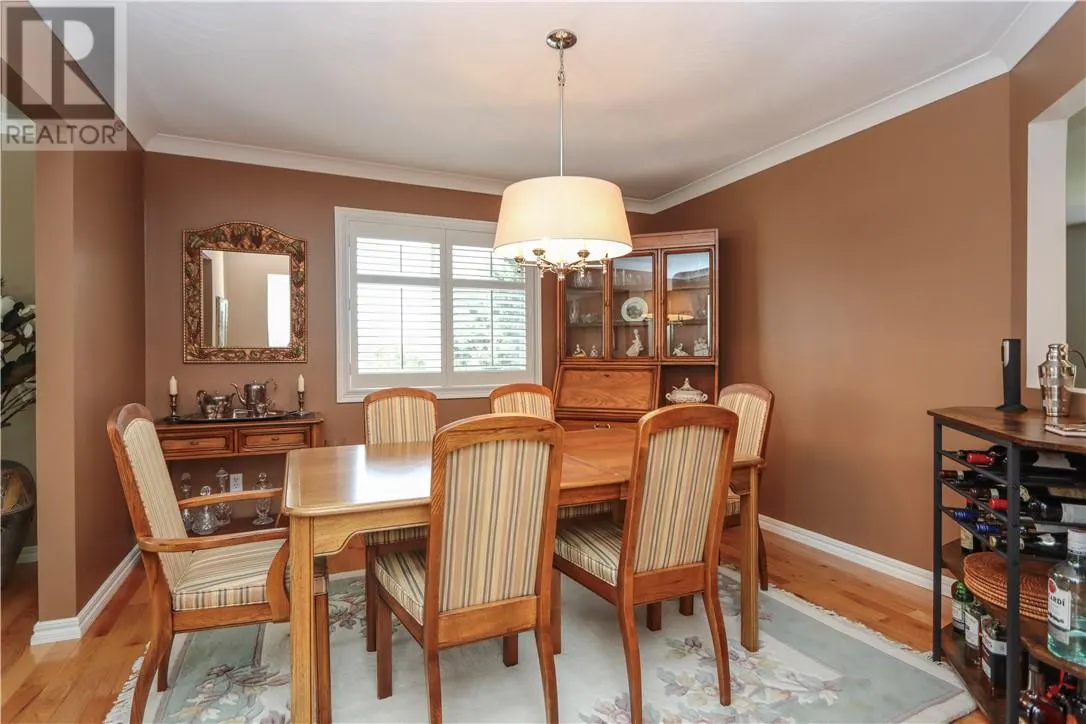 18 Saturn Court