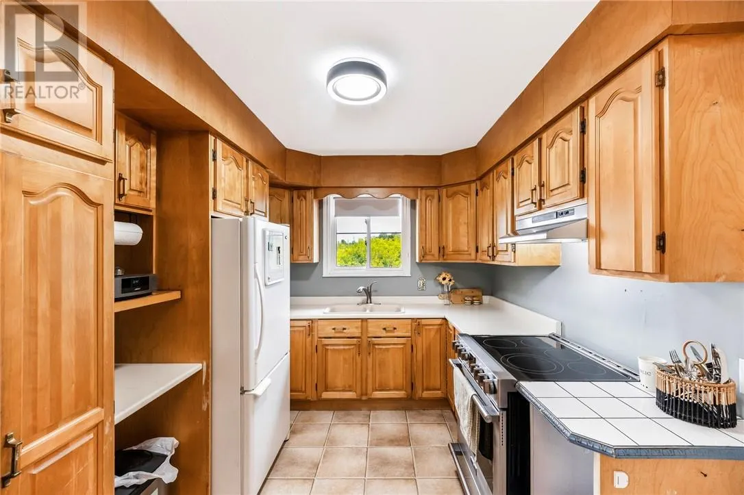 3380 St. Laurent Street