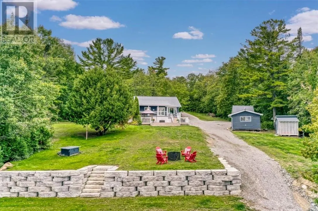 466 Eastview Lane