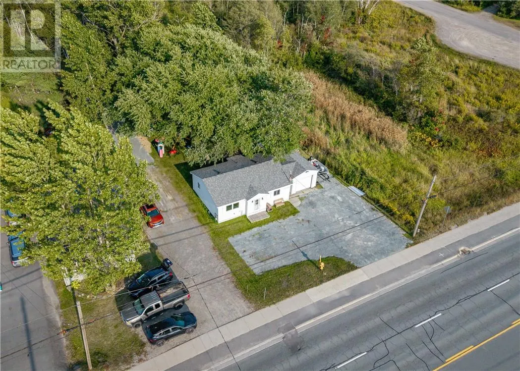 1698 Highway 69 North Highway