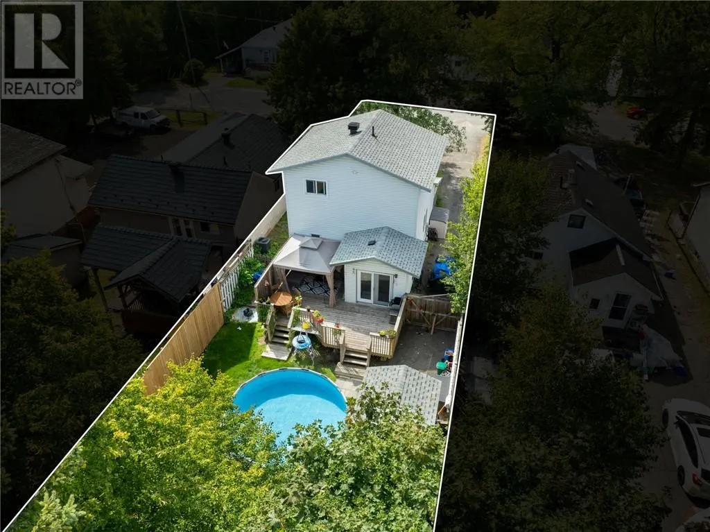 132 Dufferin Street