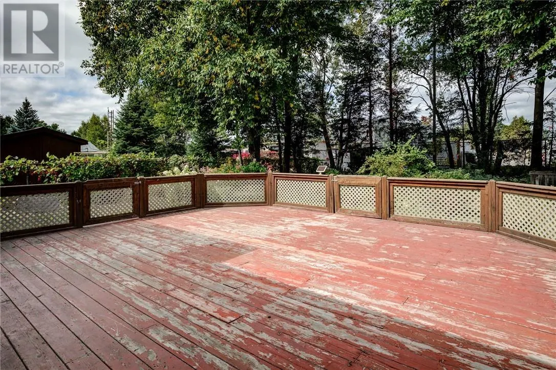 1830 Courtland Drive