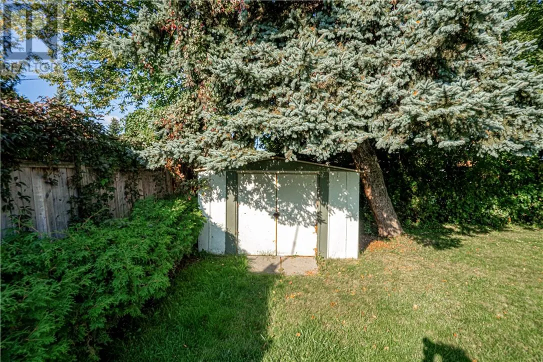 801 William Avenue