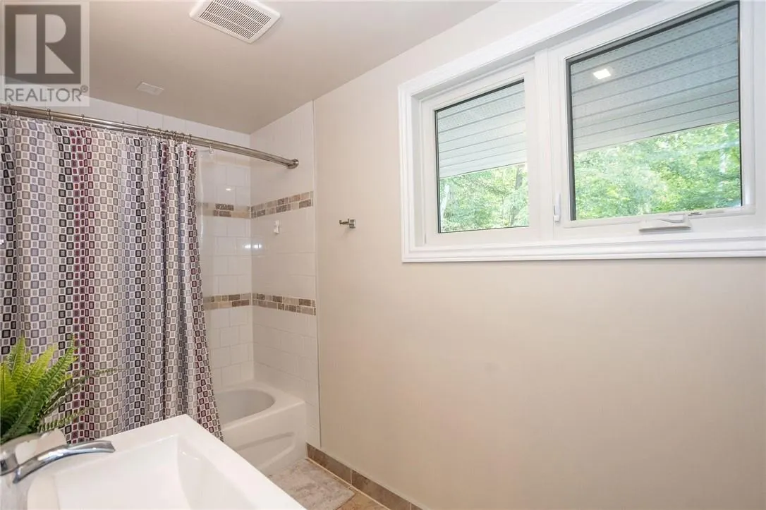 1272 Wedgewood Drive